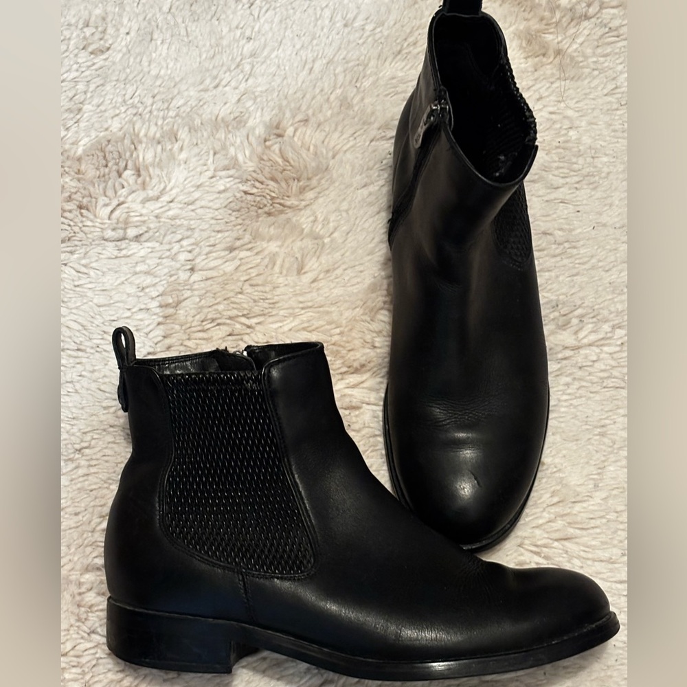 Women's Black winter Chelsea Ankle Boots -